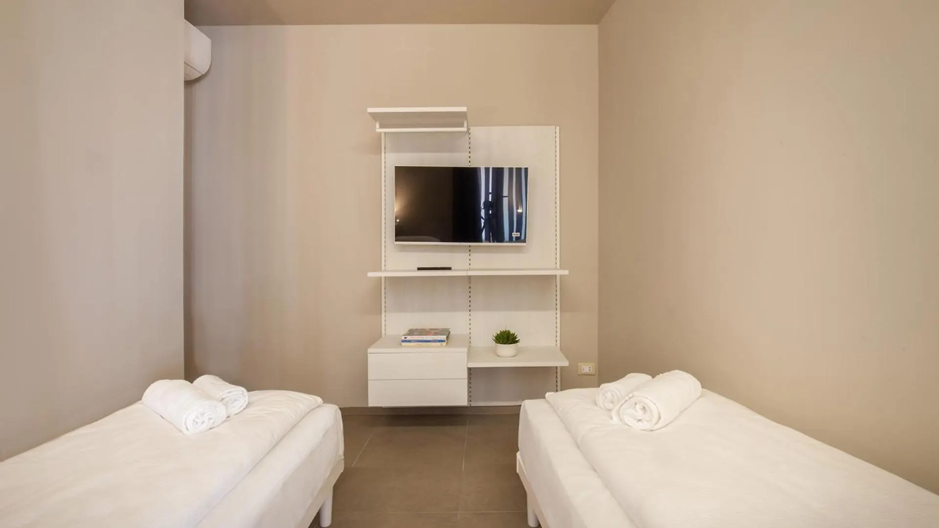 Villa Carlotta Oleandro Lazise Apartment